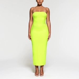 Skims Women's Green Highlighter Fit Everybody Tube Dress Size Medium